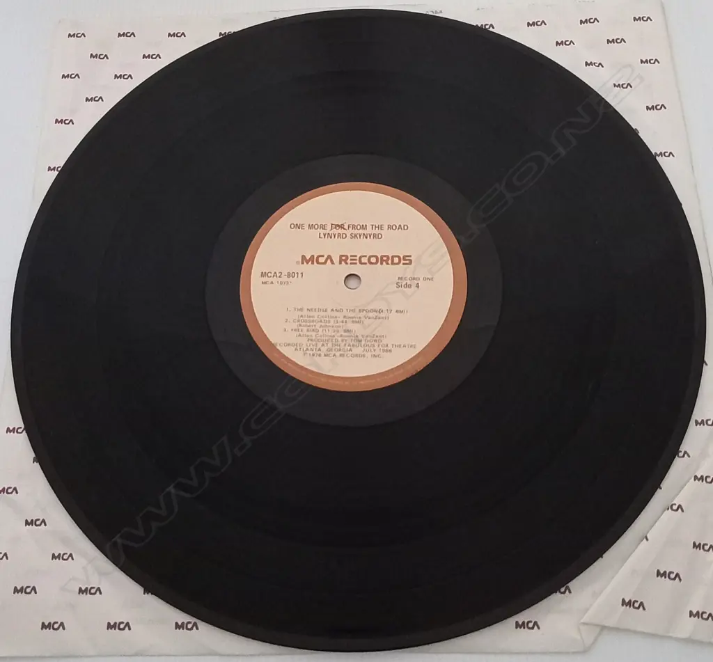 Lynyrd Skynyrd, One More From The Road (Double album) Image 1++